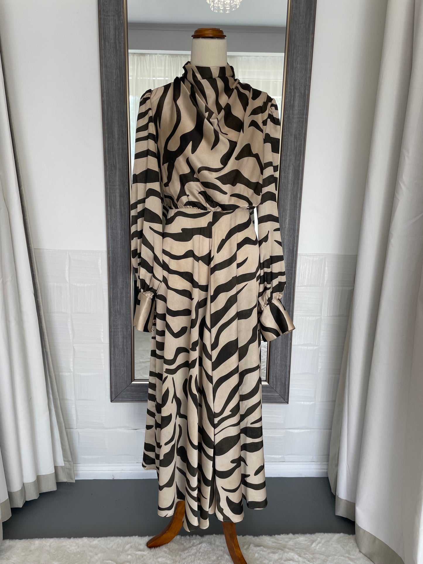 Sheike Zambi | size 12