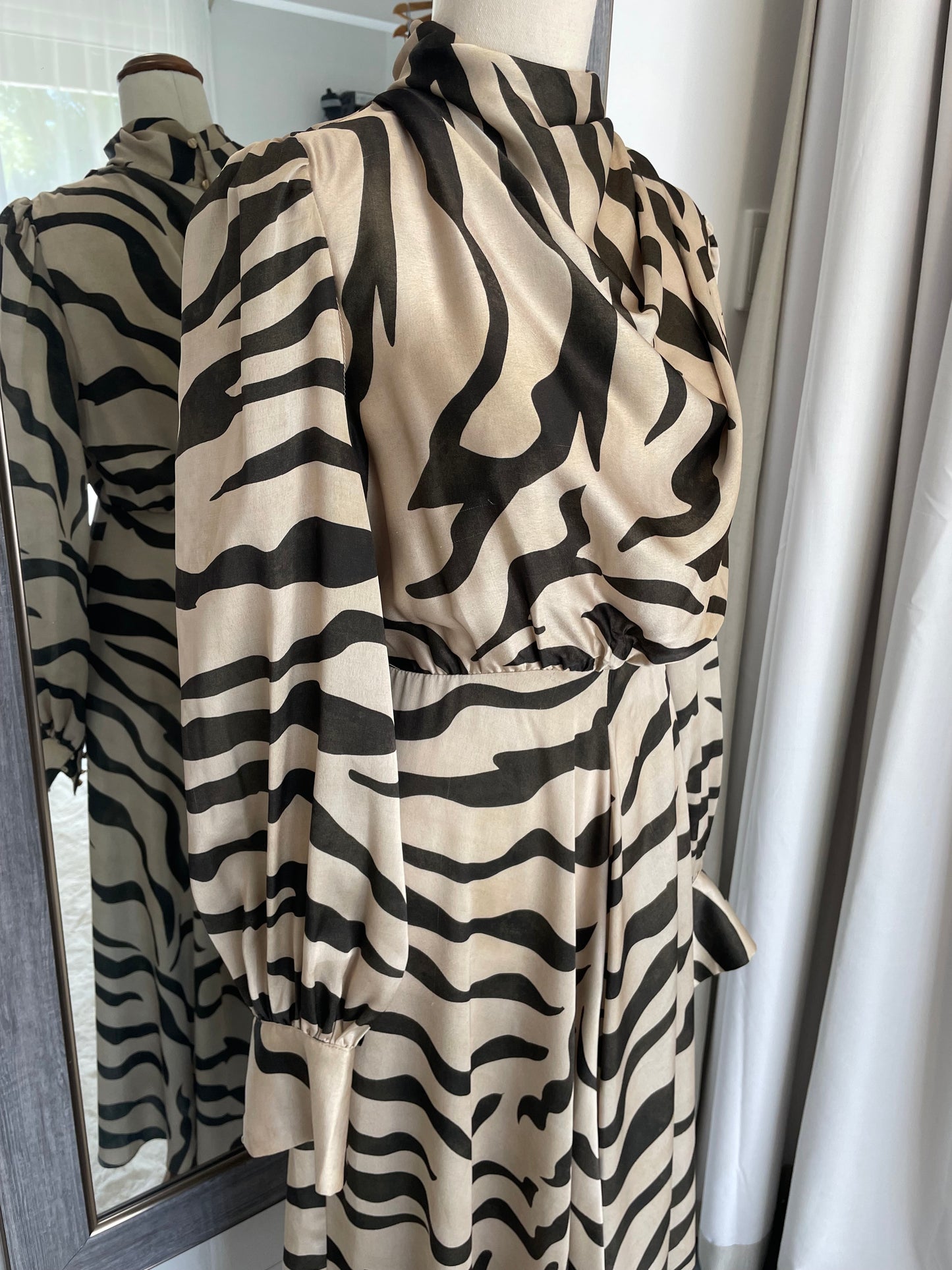 Sheike Zambi | size 12