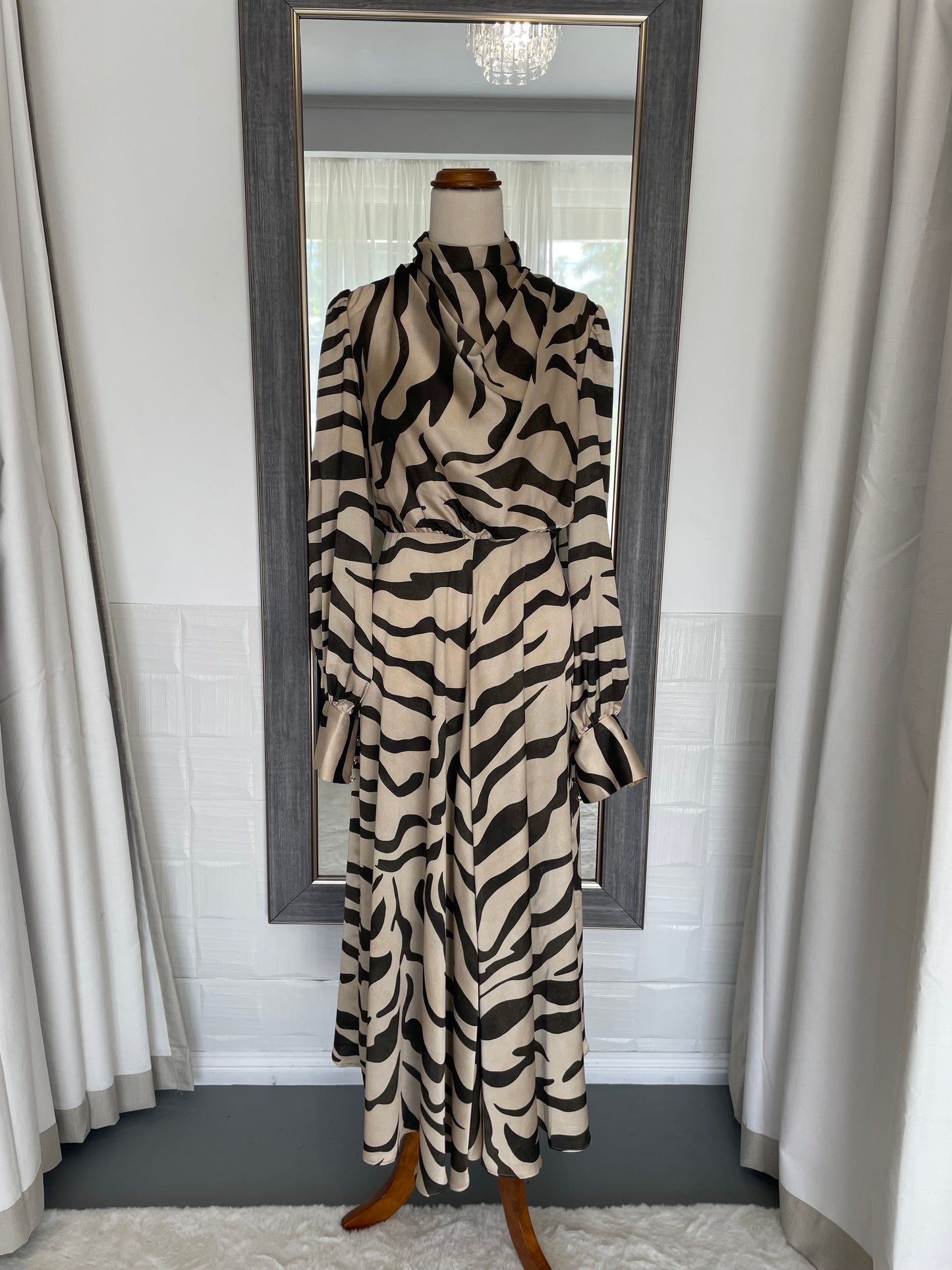 Sheike Zambi | size 12