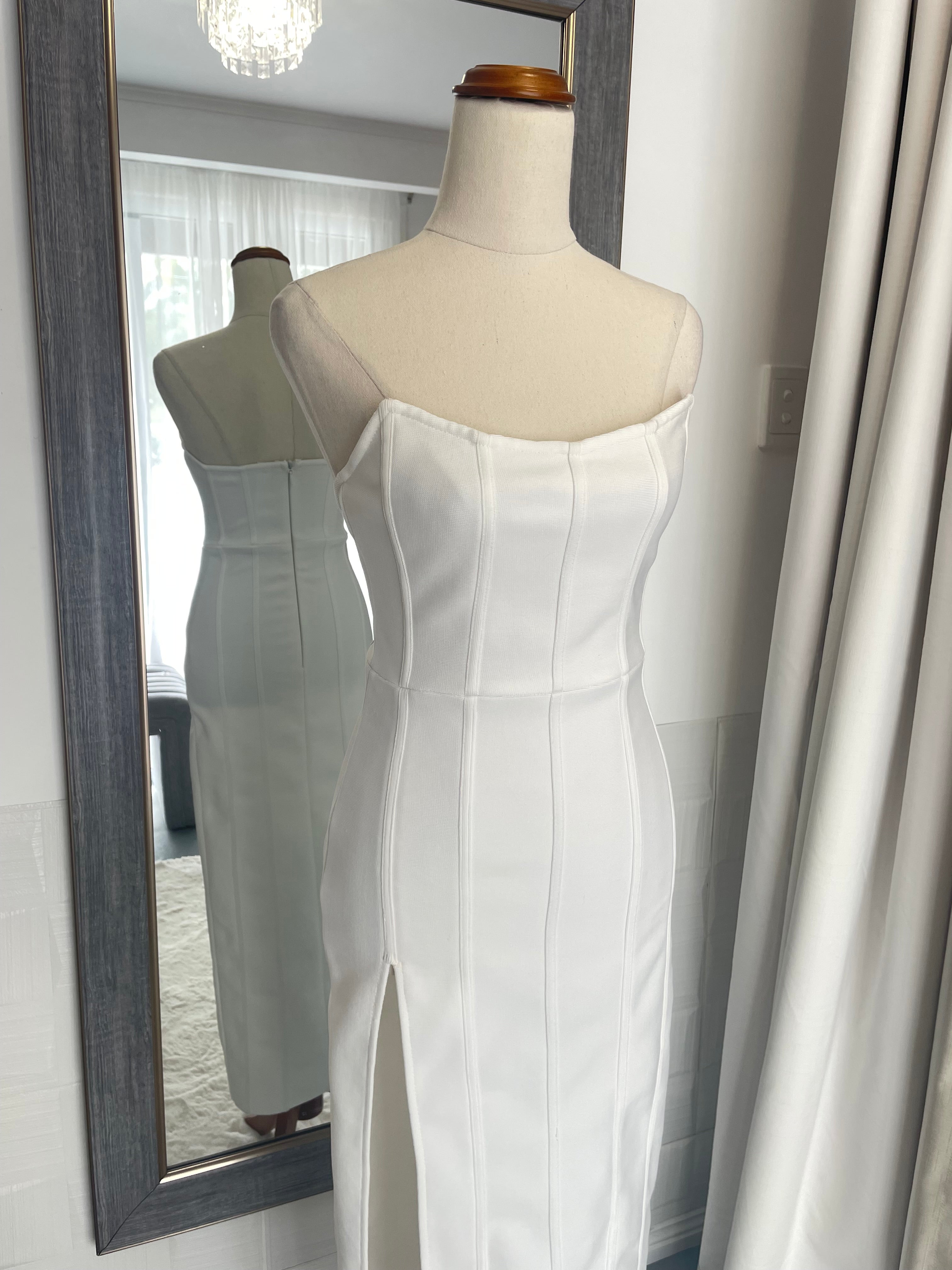 Leyla | Size 6 | RRP $379