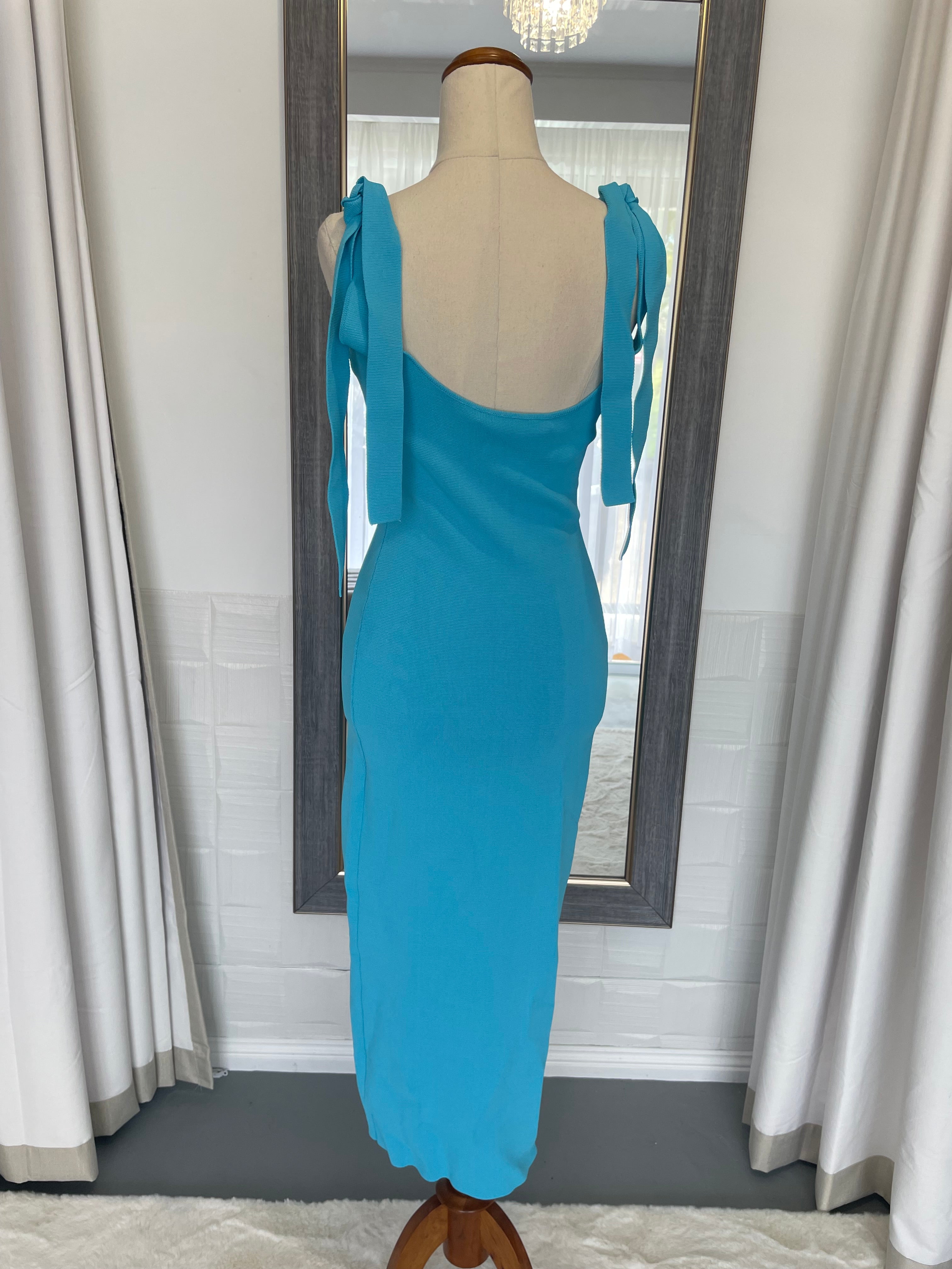 BY JOHNNY| size 8 | RRP $250