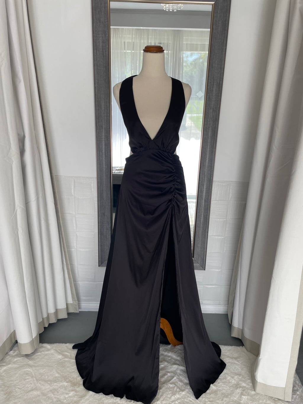 Zarah Gown | size 8