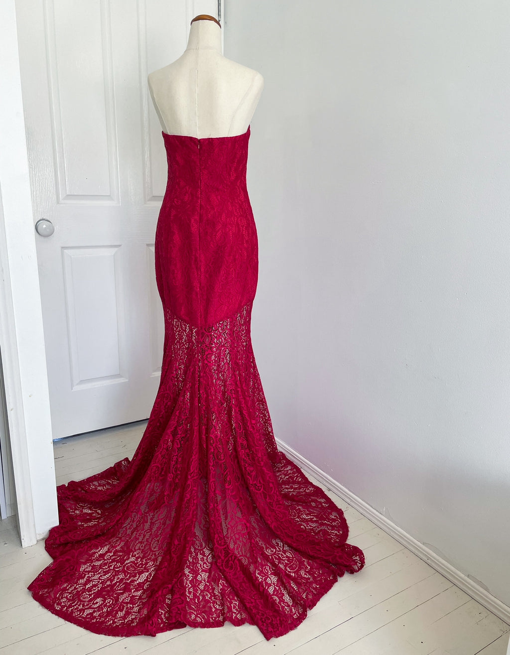 Miss Anne | Size 10 | RRP $699