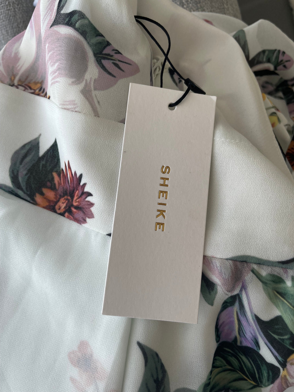 SHEIKE CARMELINA | size 8 | RRP $189.95