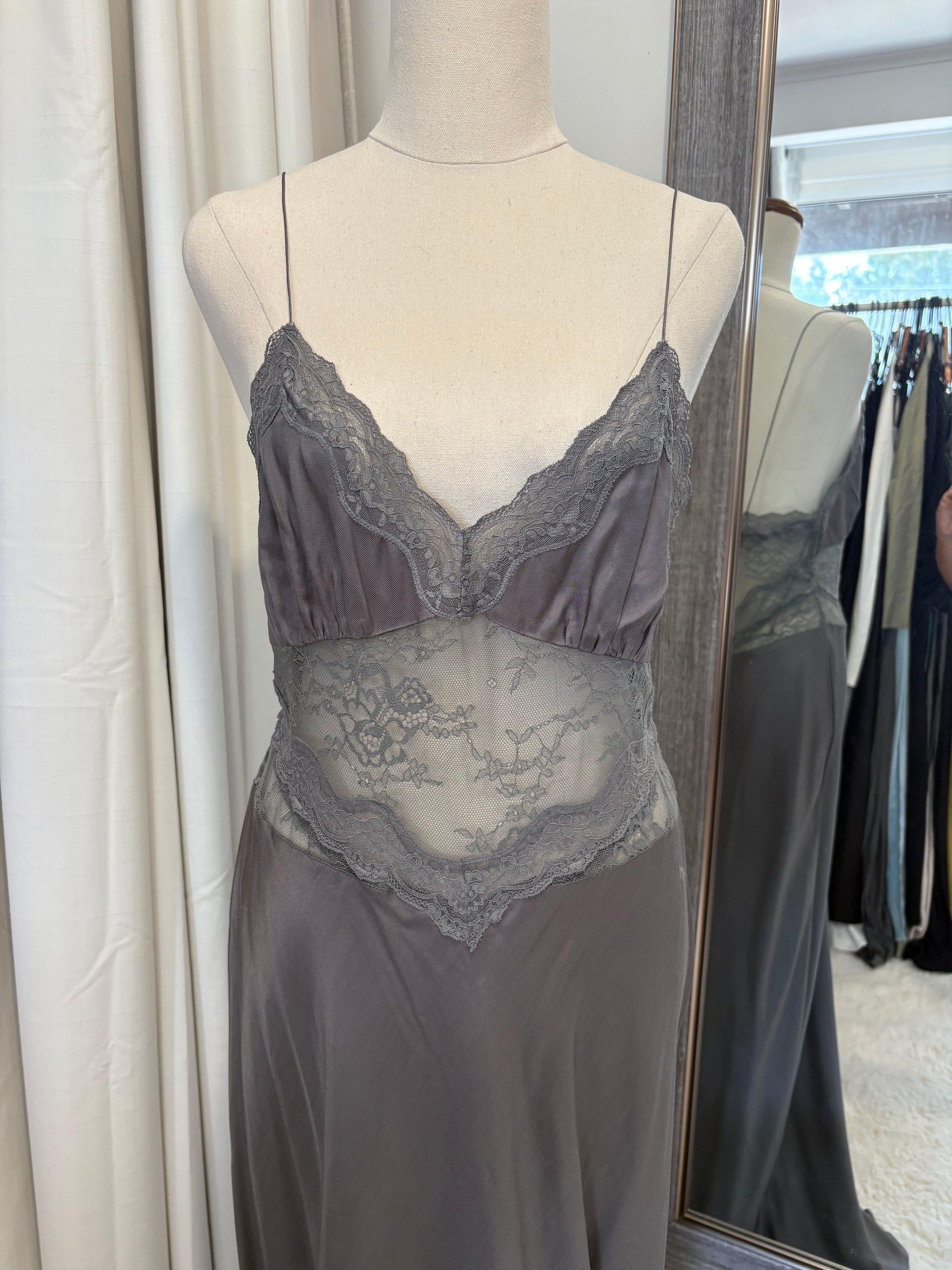 Bec & Bridge | Amoras Gown | size 14 | RRP $350