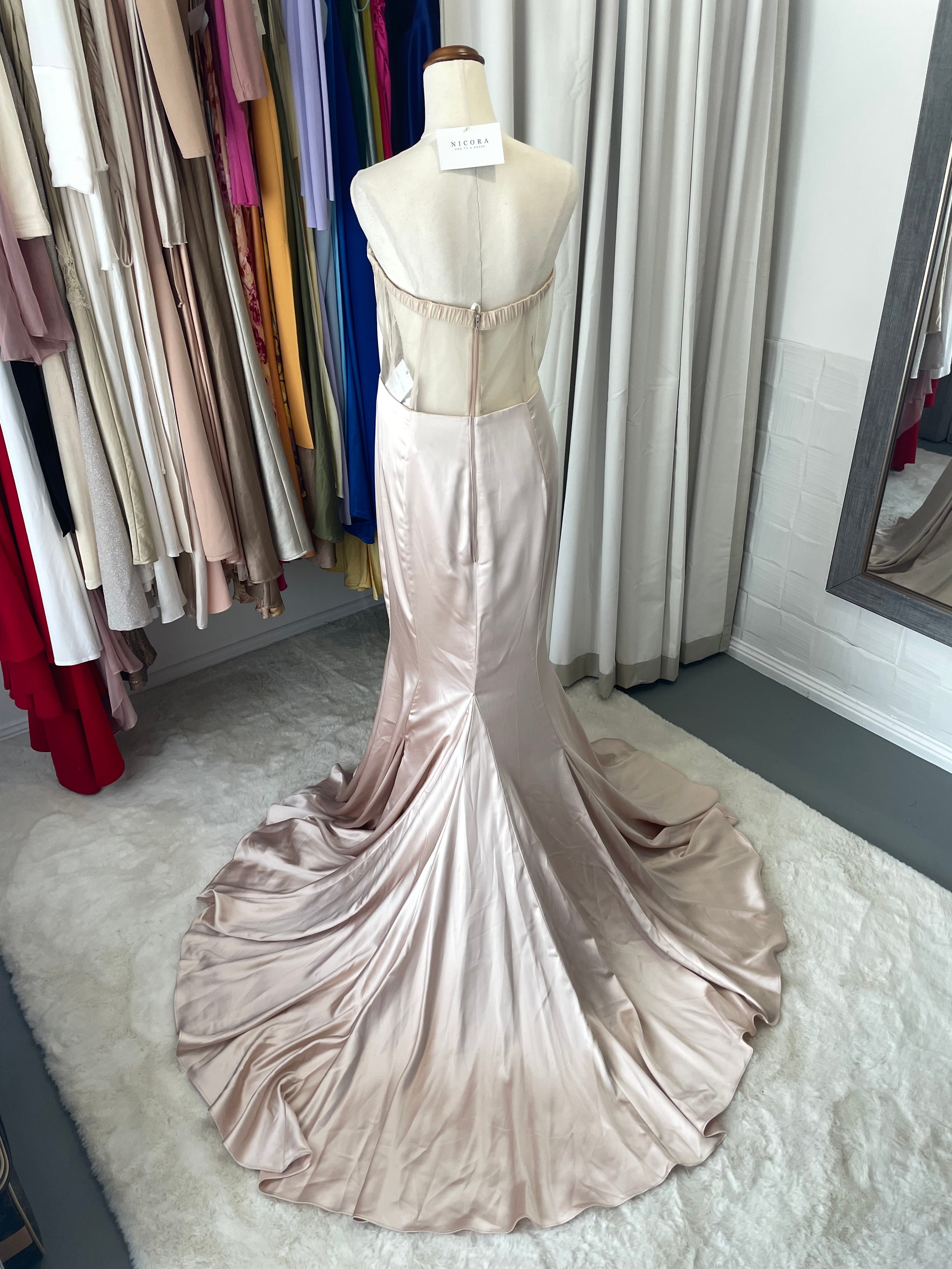 Nicoletta Andrea | size 14 | RRP $389