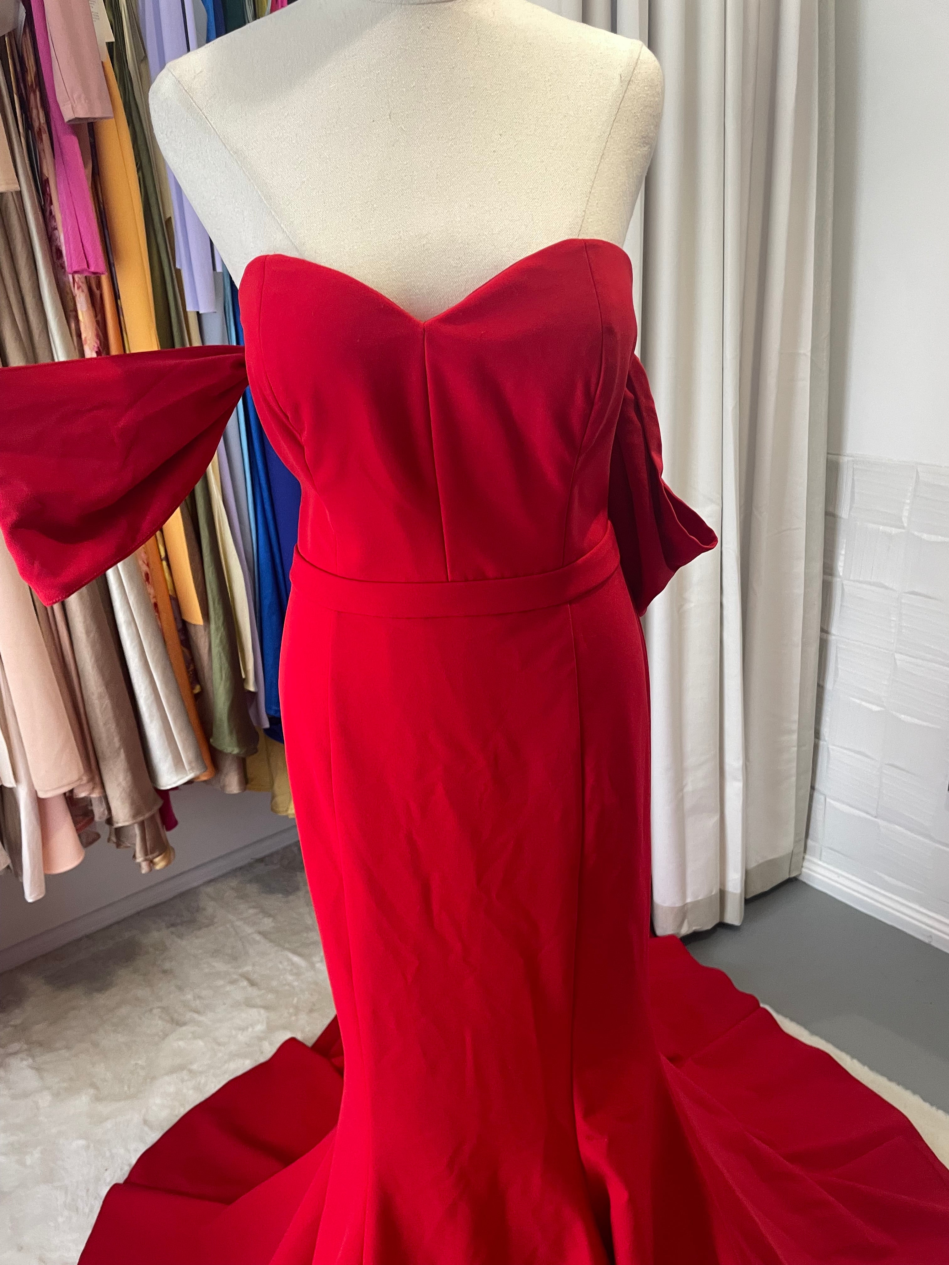 Samantha Rose Amira | size 12 |