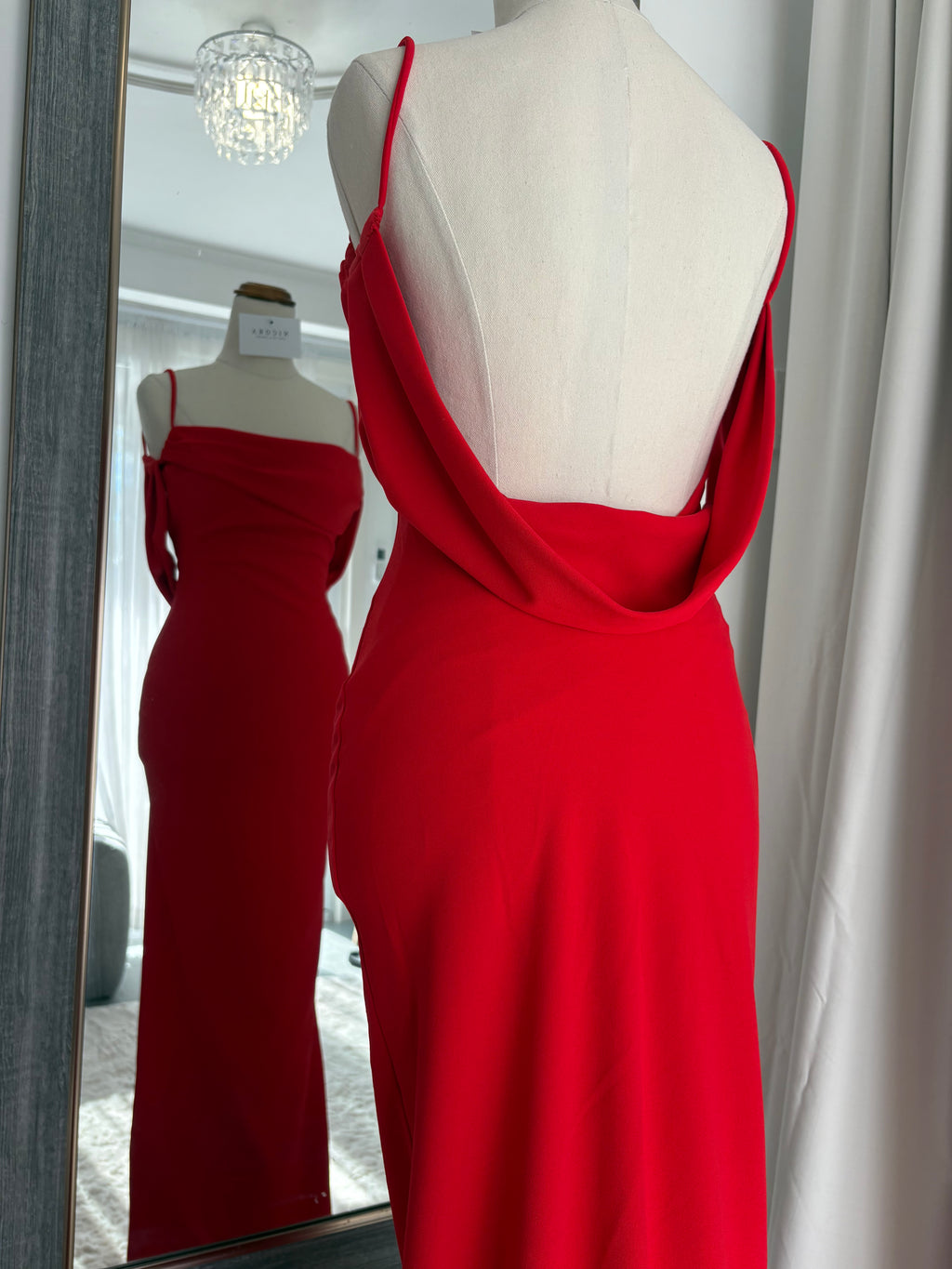 Effie Kats | Havilland Gown | size 6 | RRP $389