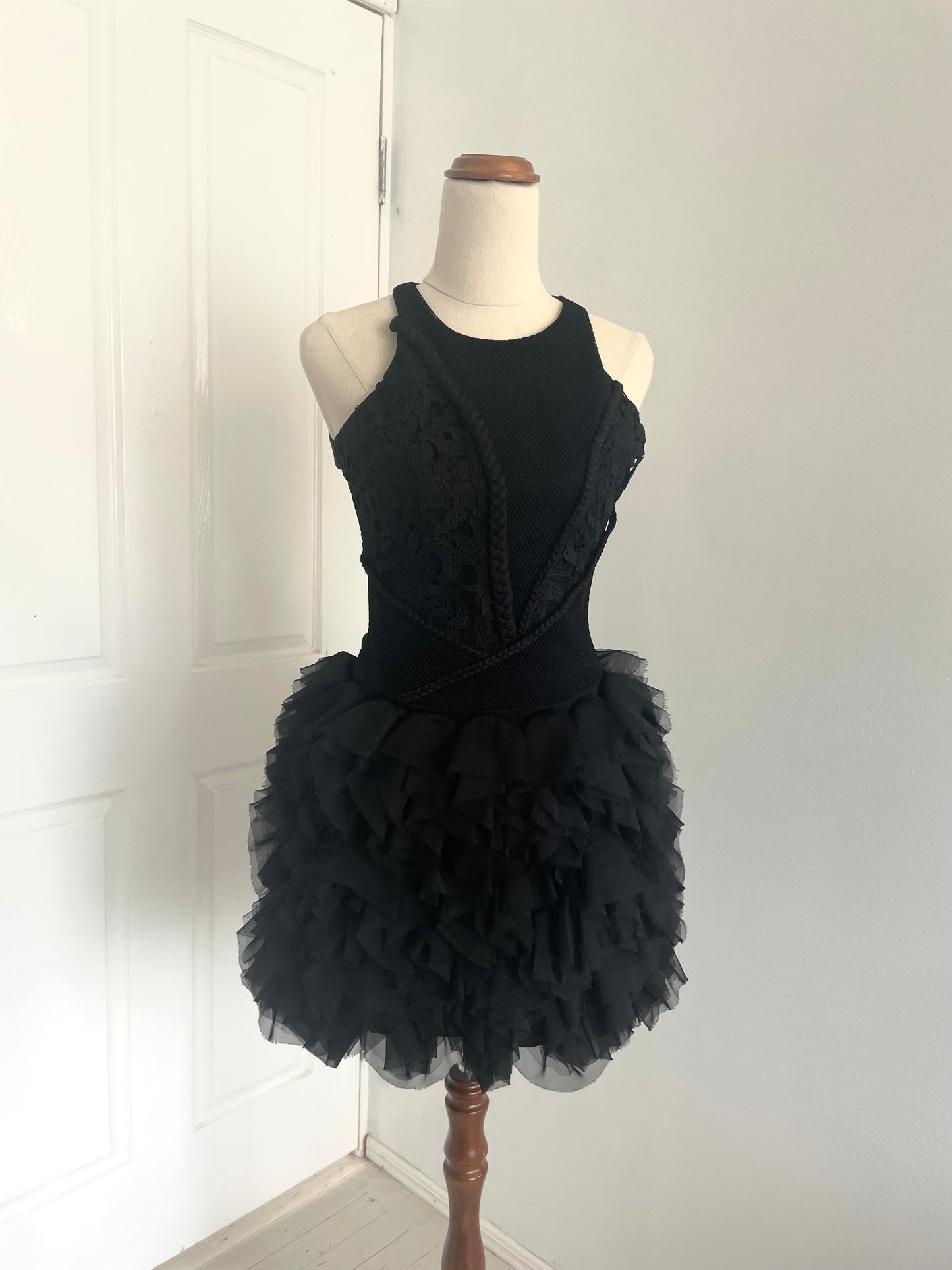 KUKU | size 6 | RRP $399