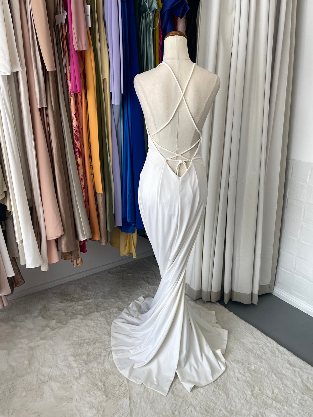 Miss Runway Boutique Alexis | size 8 | RRP $399