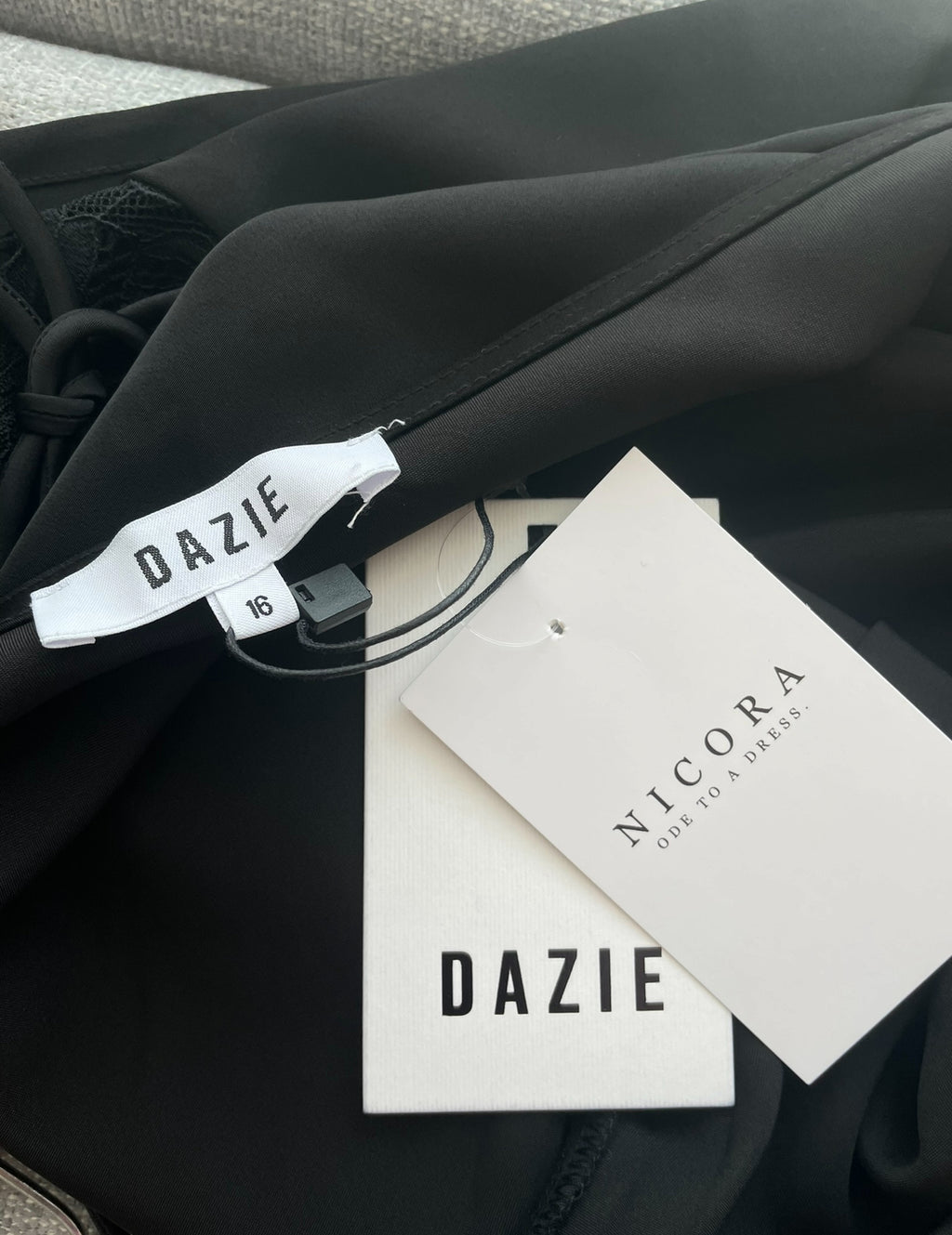 DAZIE| size 16