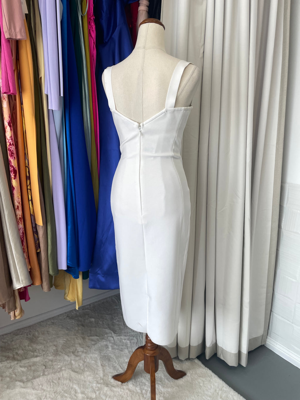 Bella Barnett | size 12 | RRP $212