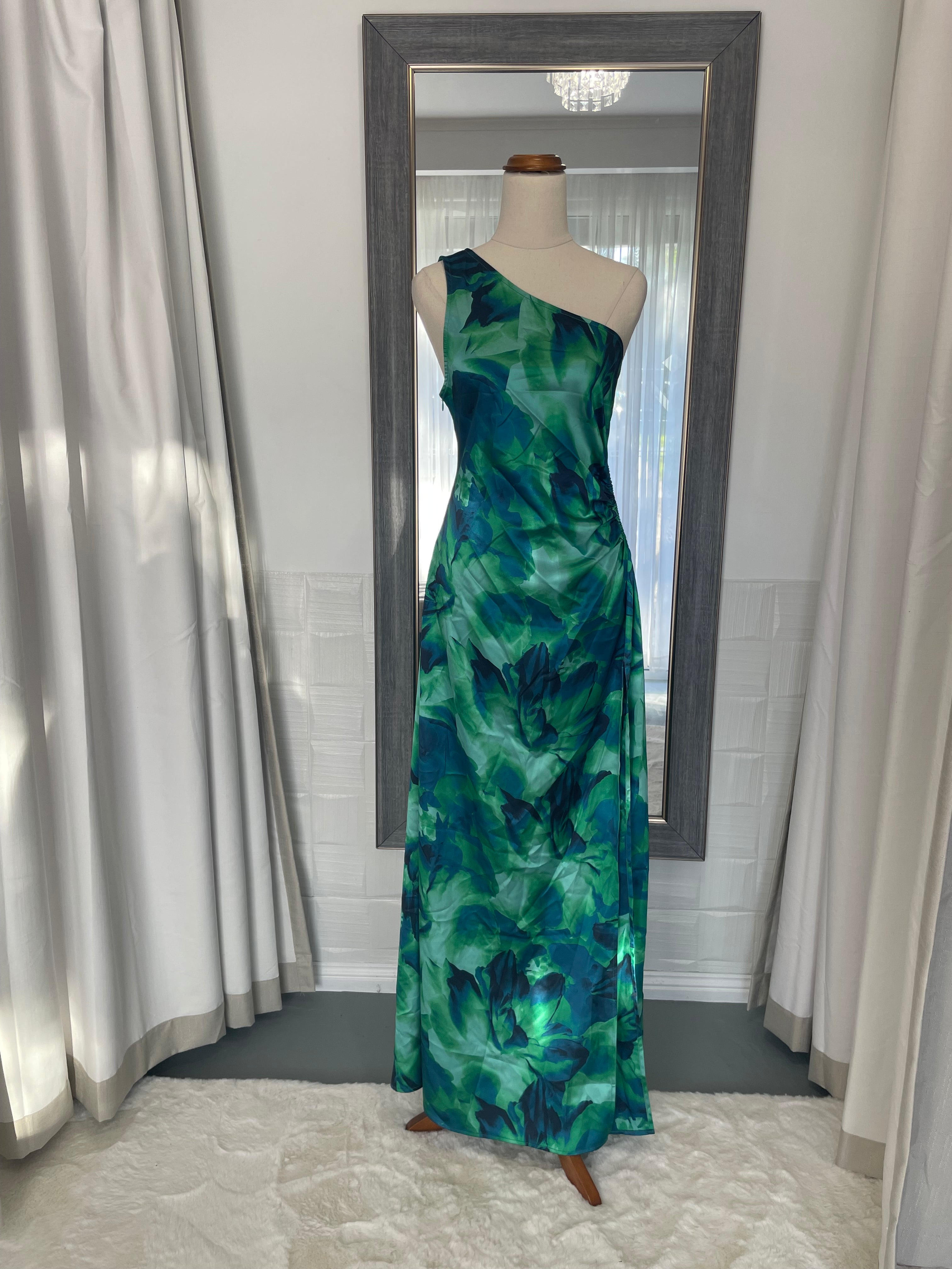 Barzilio | size 14 | RRP $140