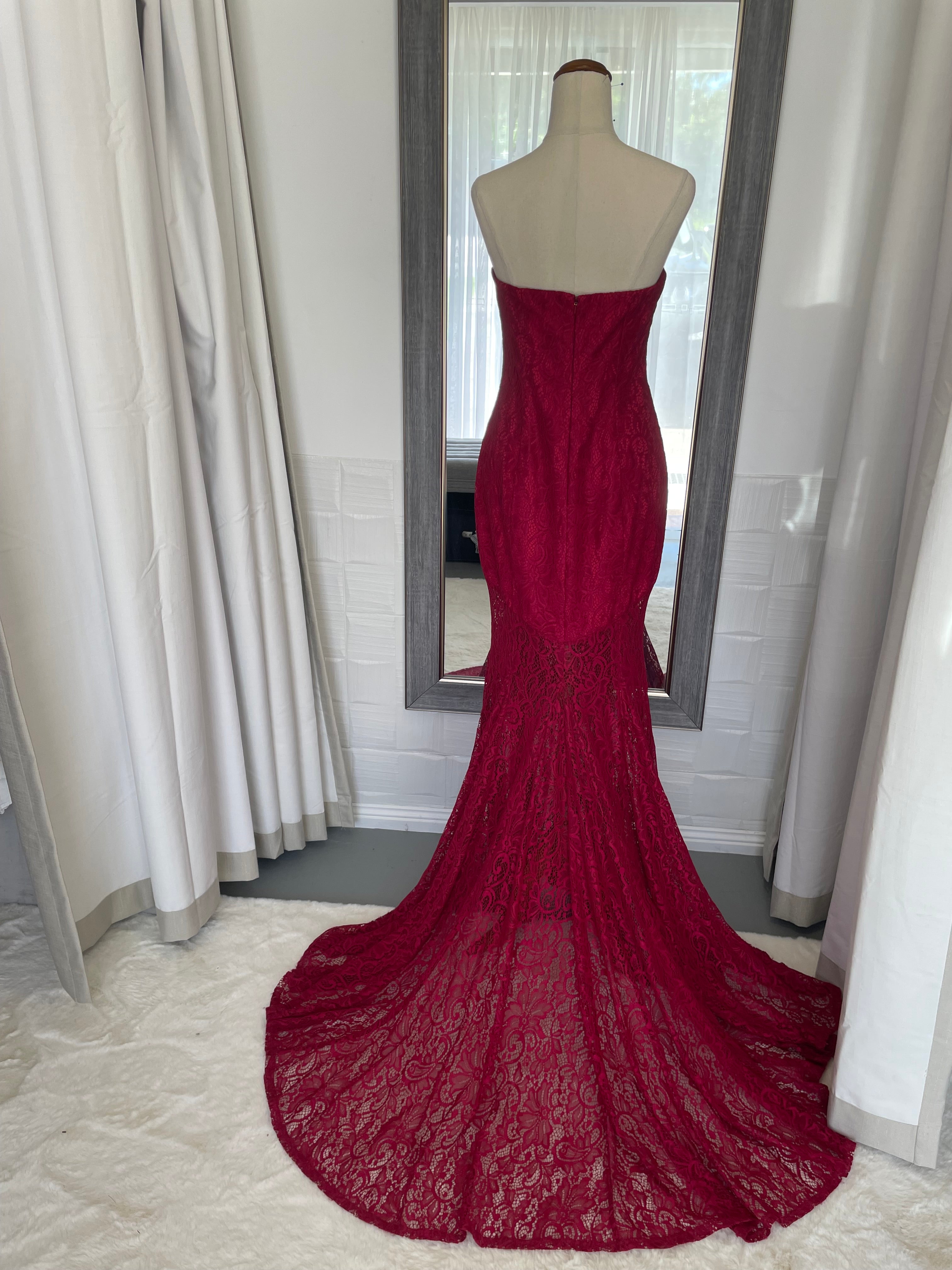 Miss Anne | Size 10 | RRP $699