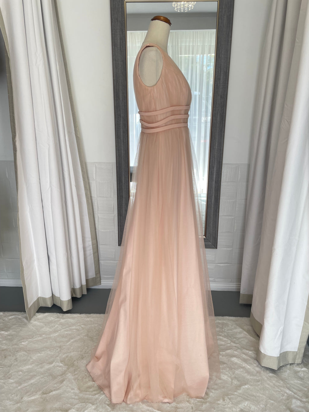 AZAZIE | size 8 | RRP $279