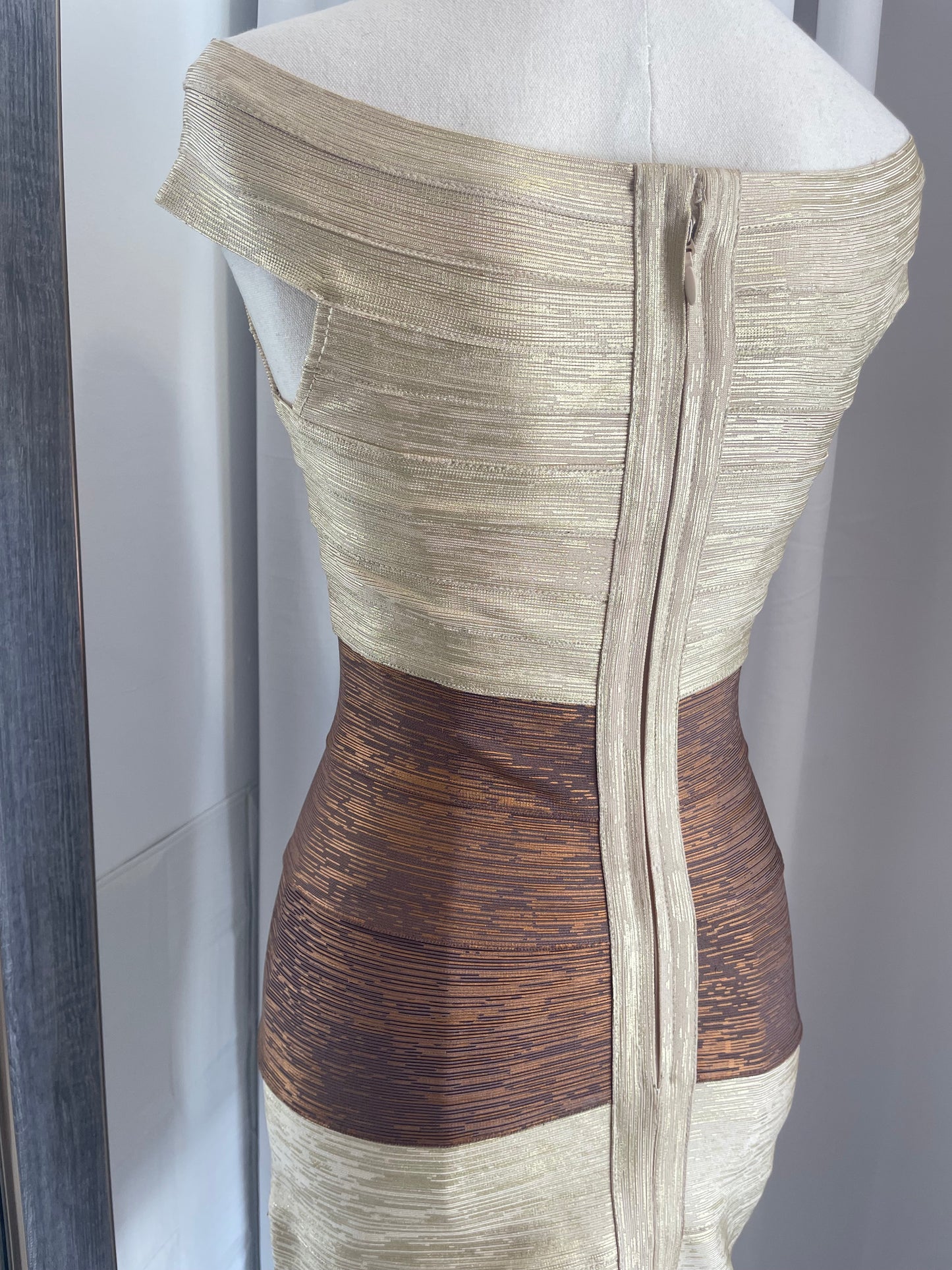 HERVE LEGER | size 10 | RRP $1,389