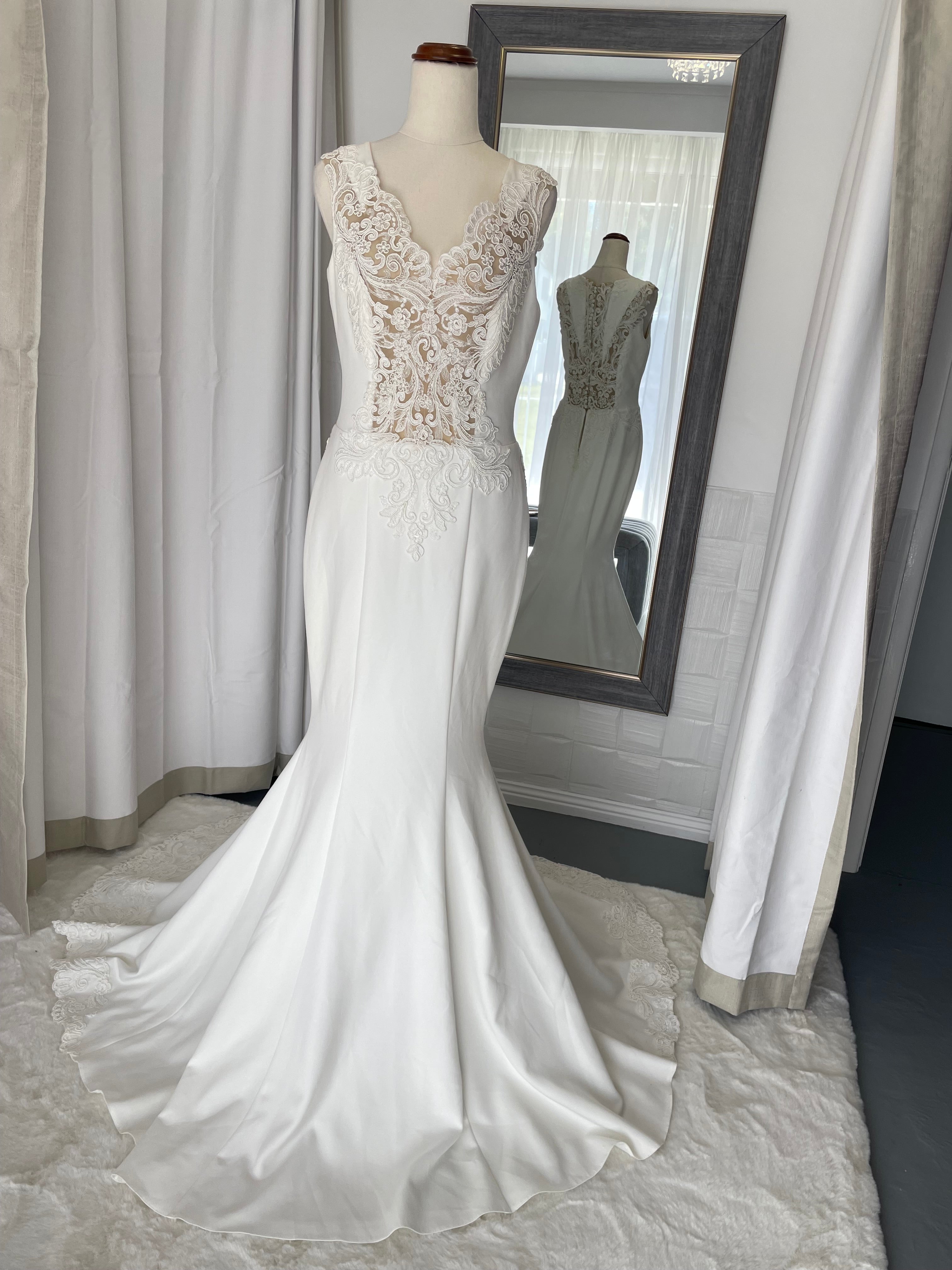 OKSANA MUHKA ESME | Size 14 | RRP $2,440