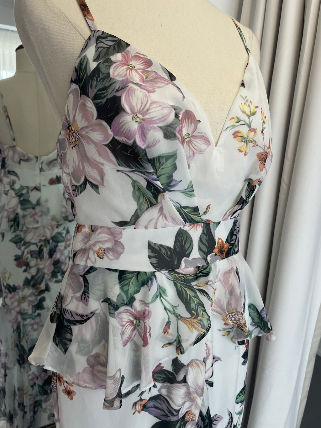 SHEIKE CARMELINA | size 8 | RRP $189.95