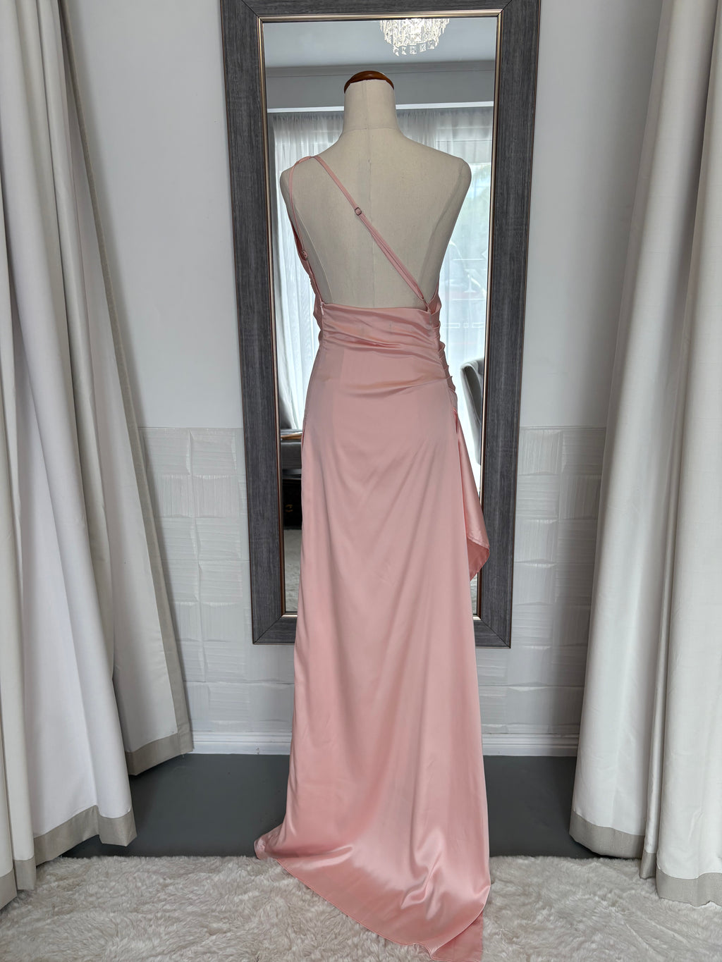Ariel Blush Gown | size 8 | RRP $160